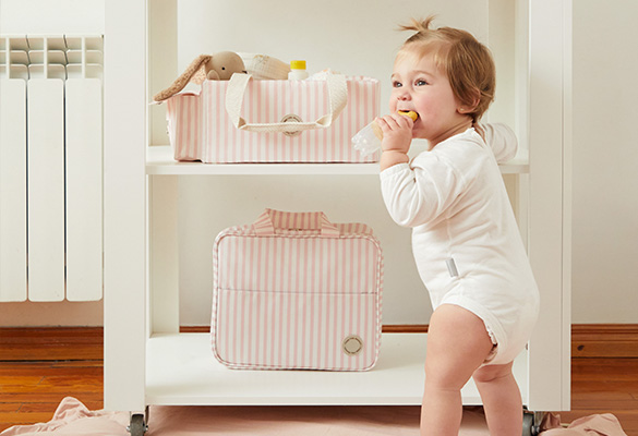 Happy Little Moments - mochilas y bolsos maternales primavera verano 2026 - 011